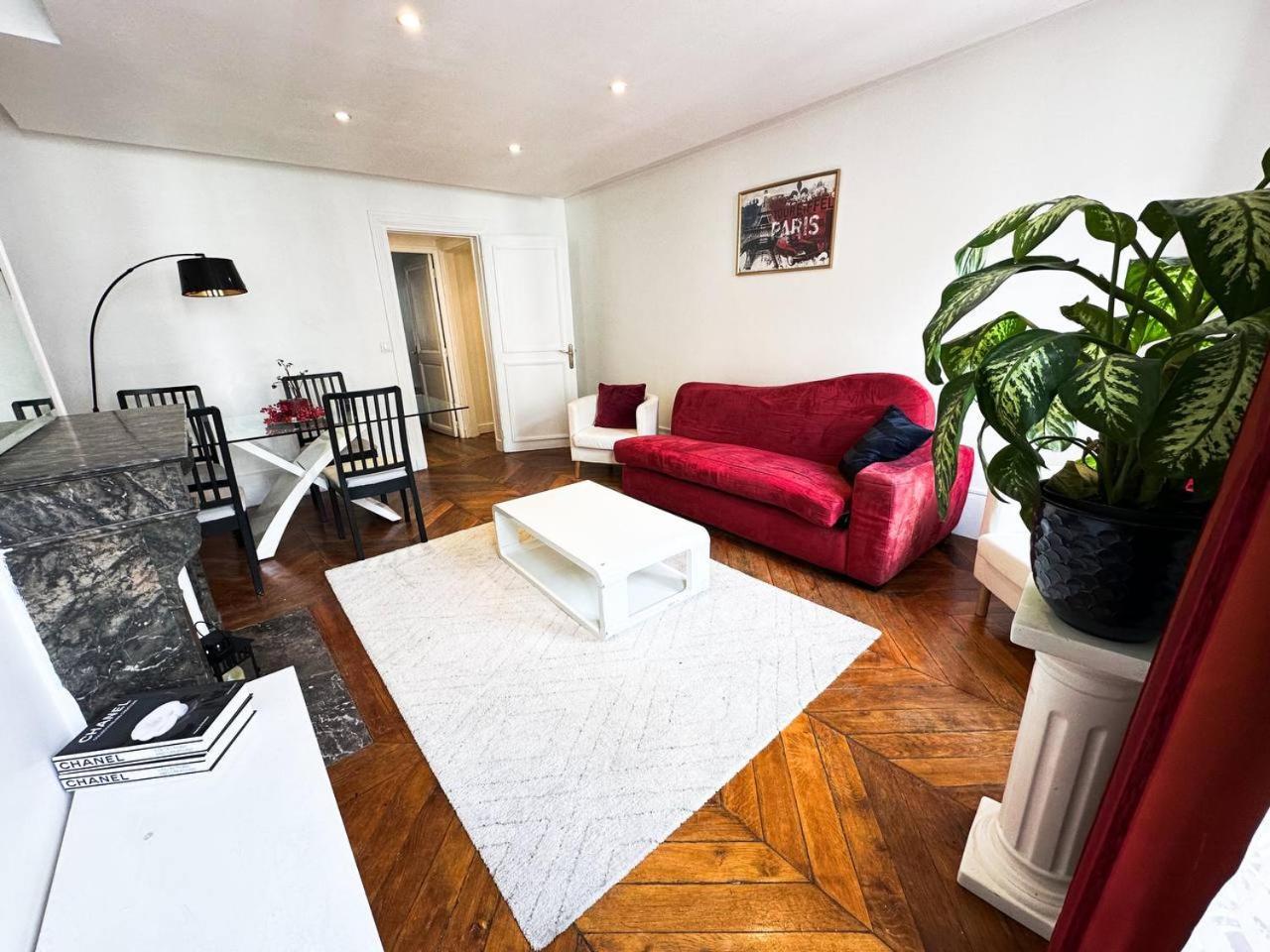 Colisee Apartamento *
